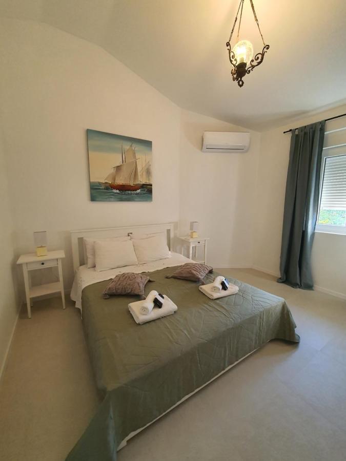 Appartement Nonna Vittoria 2 à Mali Lošinj Extérieur photo